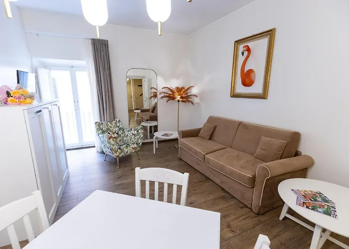 T-house Fontana Di Trevi * Róma